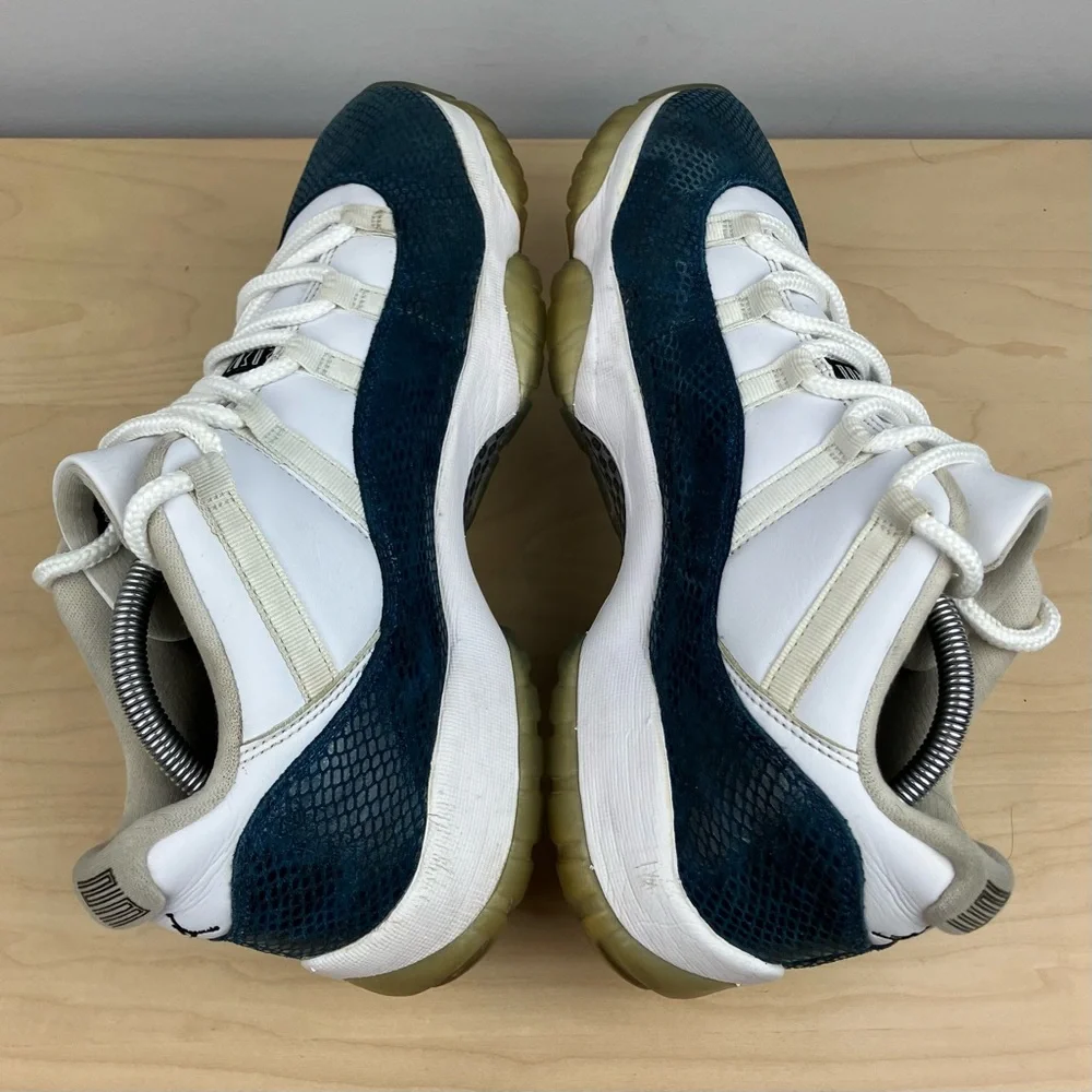 Air Jordan Retro 11 XI Low White Navy Snakeskin Basketball Shoes Men’s Size 11.0